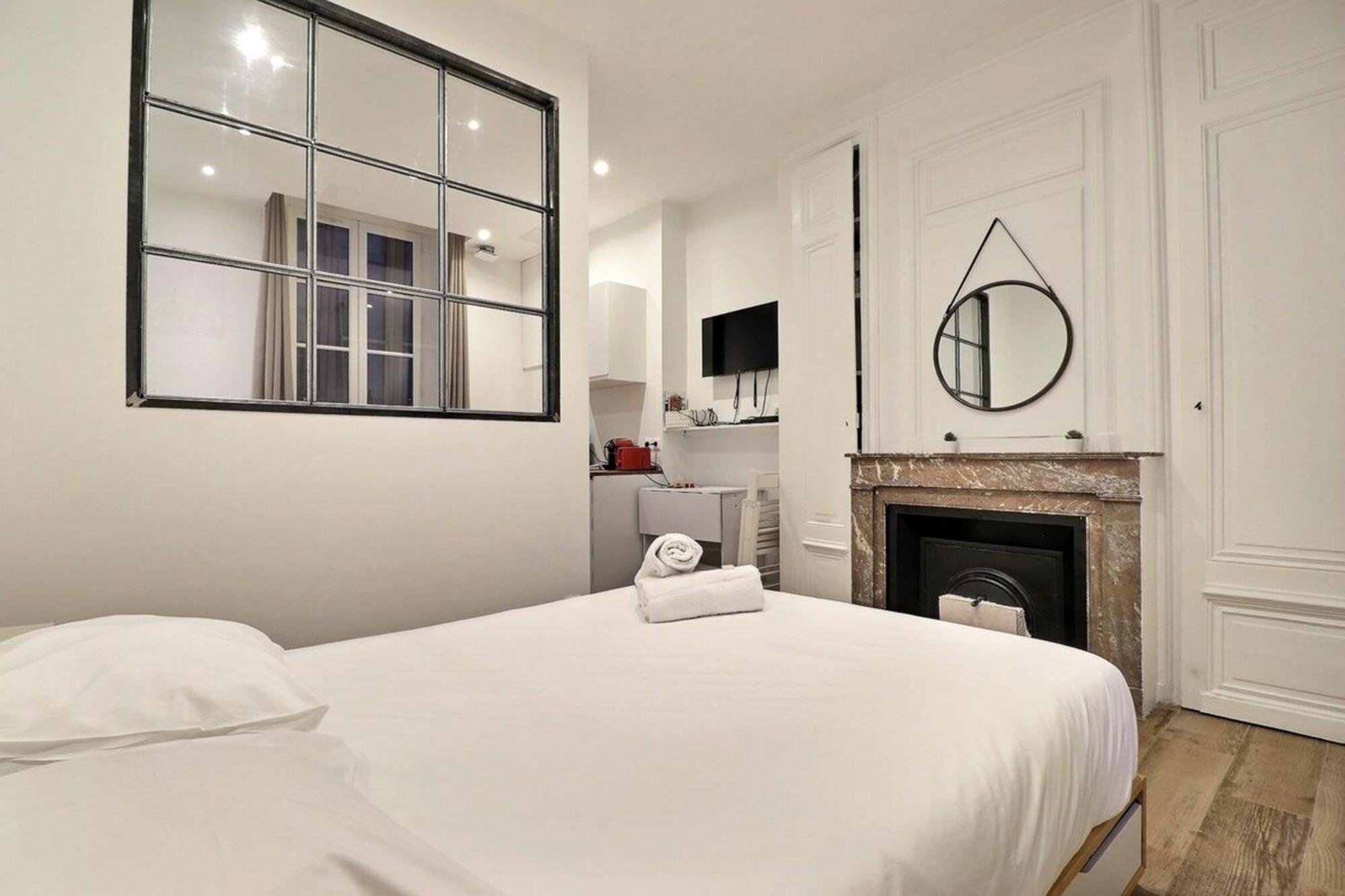 Le Petit Conde - Fully Equipped - 2nd Apartamento